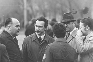 На первомайской демонстрации, волгоград, 1976г