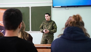 Студентам ИАиС рассказали о службе в беспилотных войсках РФ