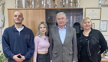 В стенах родного деканата