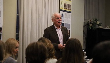 Презентация новой монографии П.П. Олейникова в Волгоградском доме архитекторов