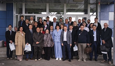 Завкафедрой АЗиС Корниенко С.В. принял участие в научно-техническом семинаре и посадил именное дерево в Сквере энергетиков ЮЗГУ Завкафедрой АЗиС Корниенко С.В. принял участие в научно-техническом семинаре и посадил именное дерево в Сквере энергетиков ЮЗГУ